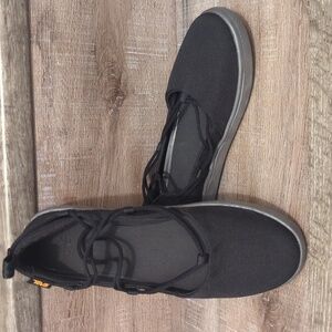 Teva Women's Voya Infinity Black Shoes NEW Size 7